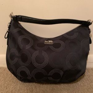 Authentic medium Coach shoulder bag